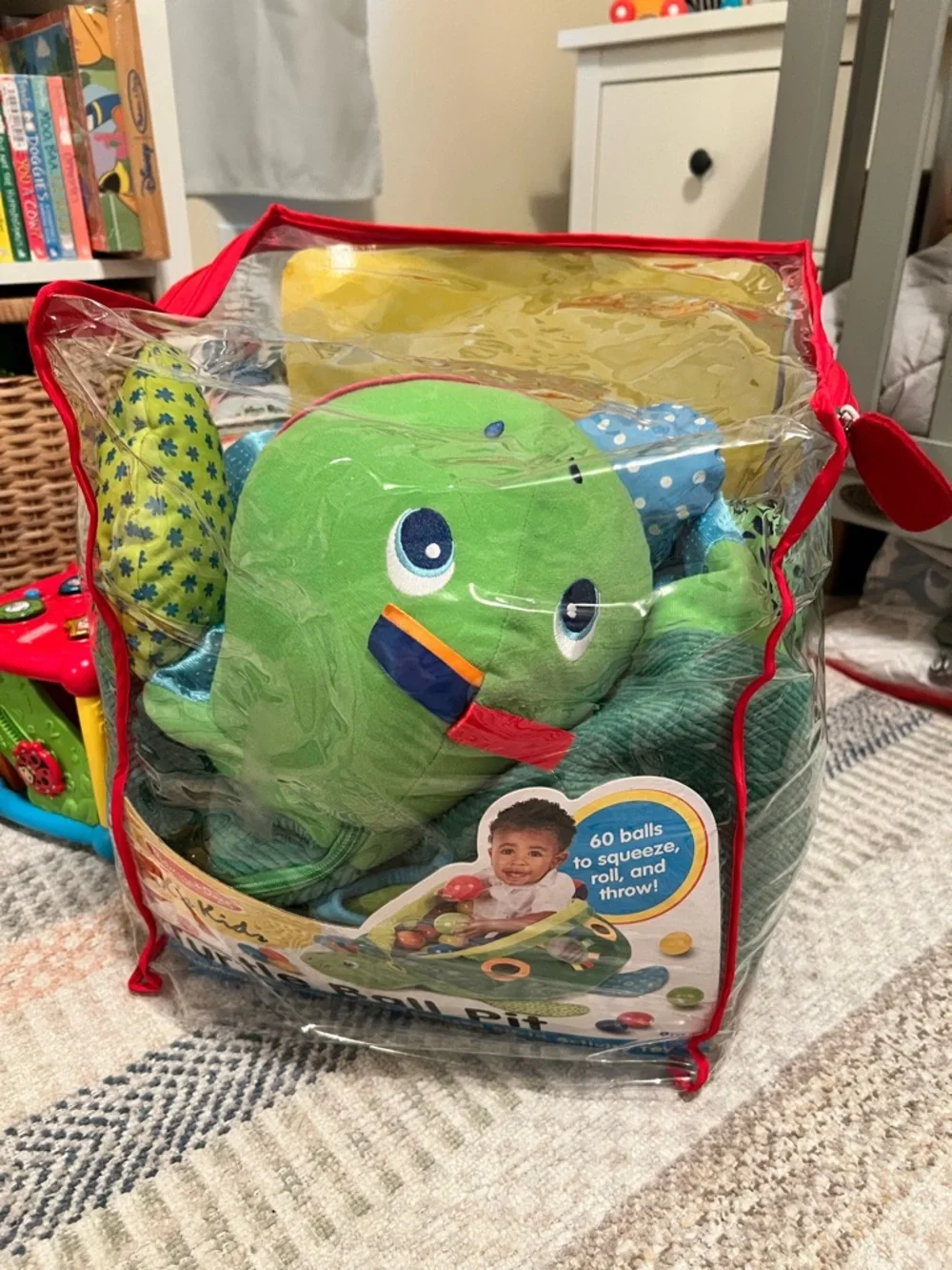 Melissa & Doug Green Turtle Ball Pit with Multi-Color Balls